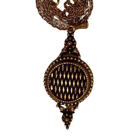 Vintage Victorian Style Empty Perfume Pendent Necklace - Picture 2 of 7